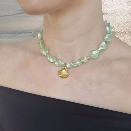 Χειροποίητο κολιέ Murano και κρεμαστό Κοχύλι χρυσό ανρινε κοσμηματα