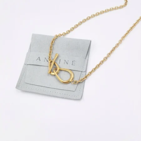 χρυσό Κολιέ αλυσίδα με γεωμετρικό κρεμαστό ανρινε κοσμήματα