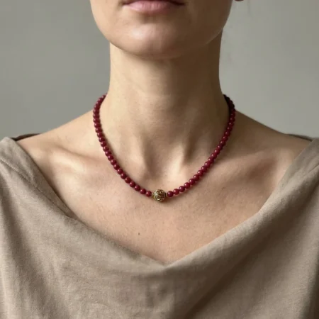 Χειροποίητο Μπορντό κολιέ με boho charm ανρινε κοσμηματα